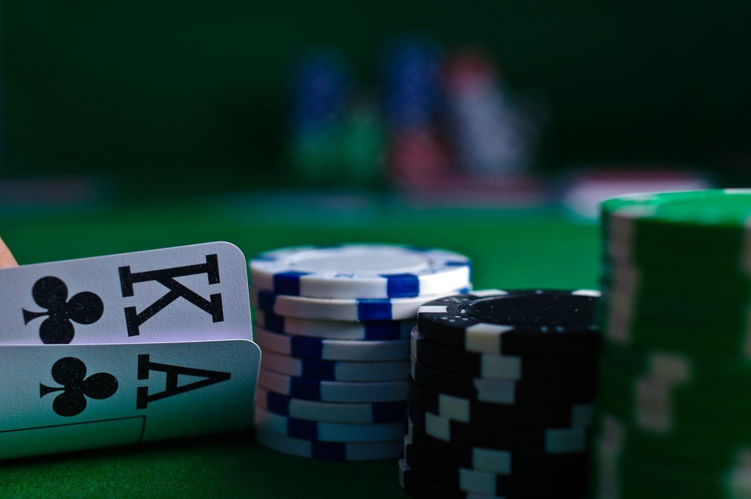 Bluffing in Poker: Mastering the Art of Deception